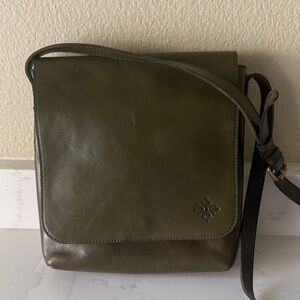 Patricia Nash Norwich Leather Crossbody bag Soft Olive 2022